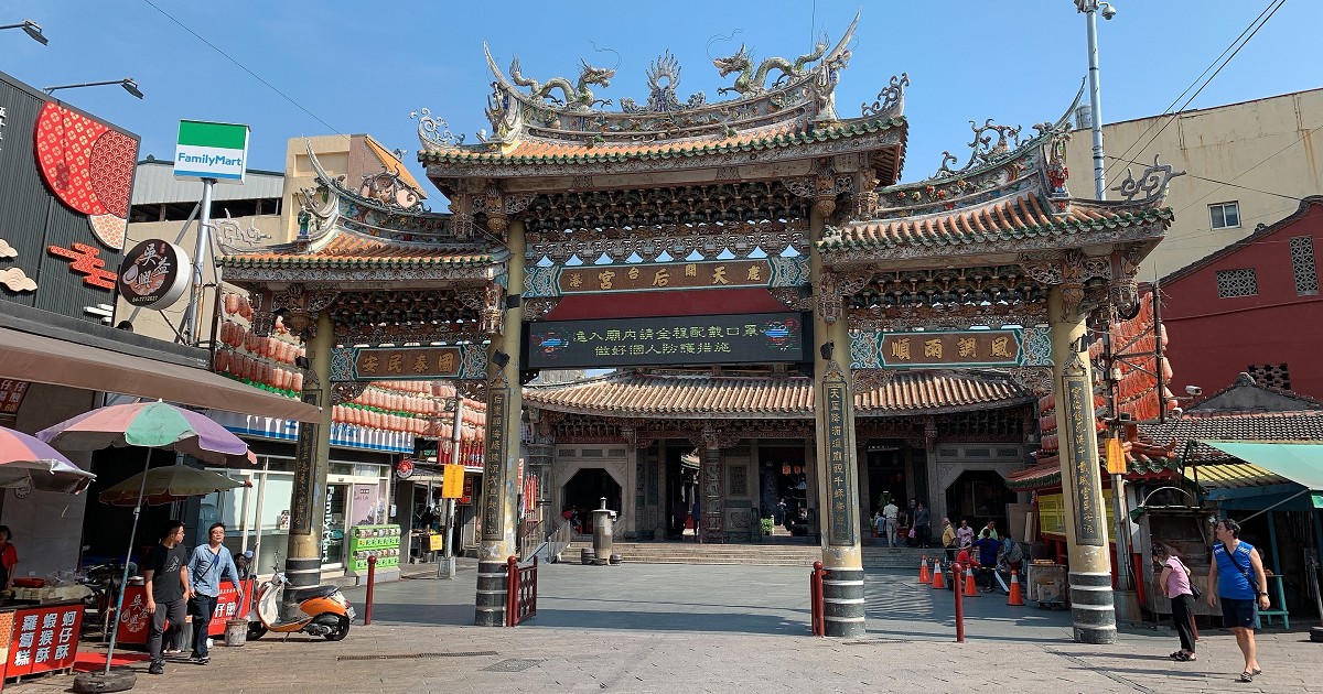 鹿港老街｜參拜歷史悠久的鹿港天后宮還能逛鹿港老街、品嚐百年老店的美食小吃 …！