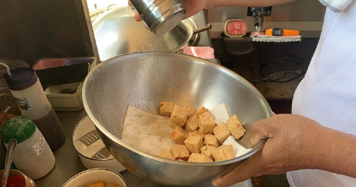 妙鹽素食臭豆腐·麵線羹｜台南鹽行素食下午茶美食！