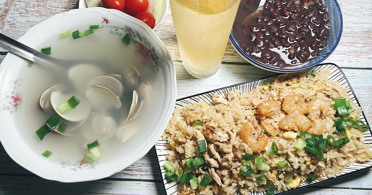 民安小吃｜好吃又平價的小炒飯麵，是一家可以吃飽的小吃店！