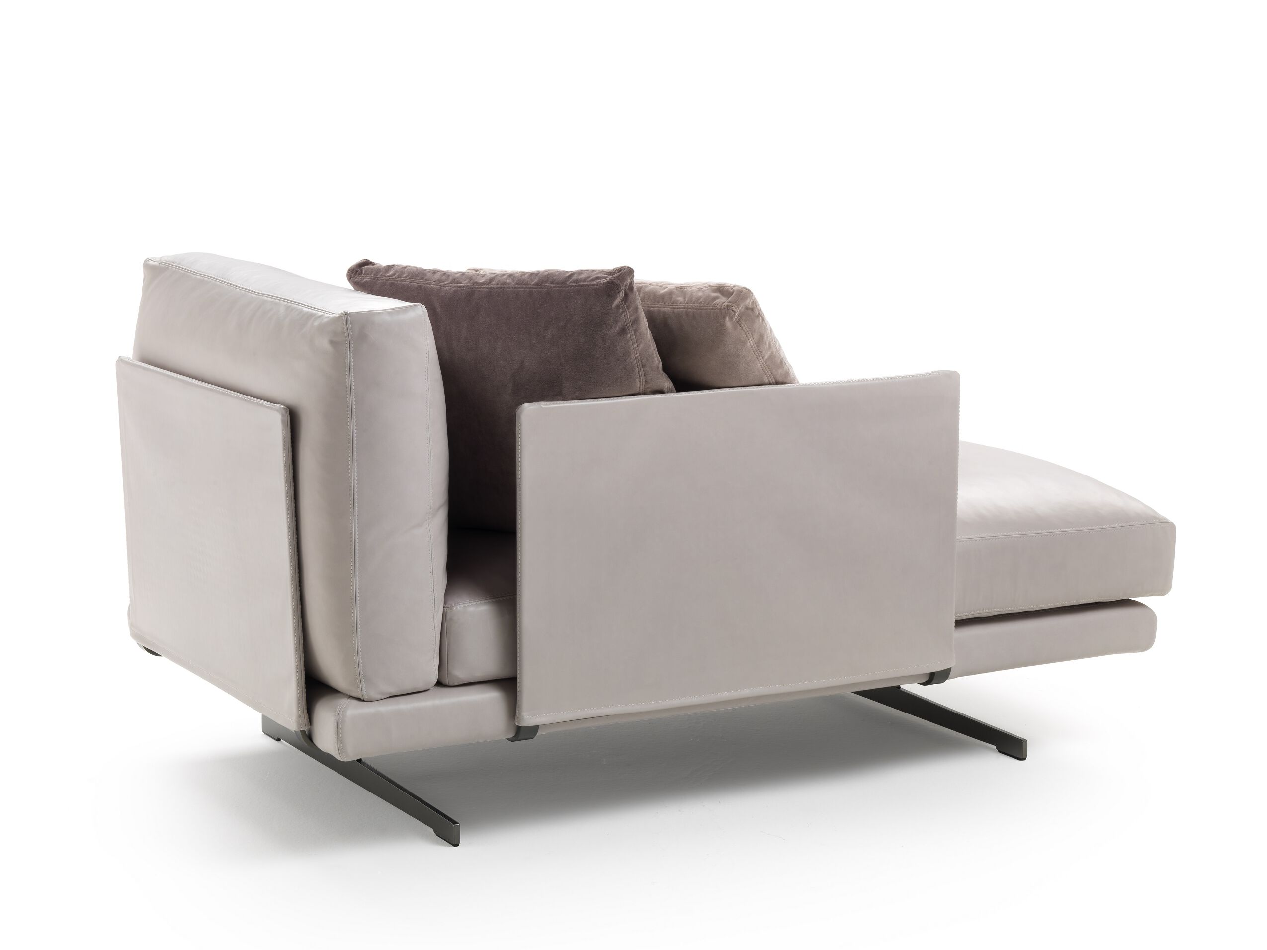 LEON Chaise longue By GYFORM