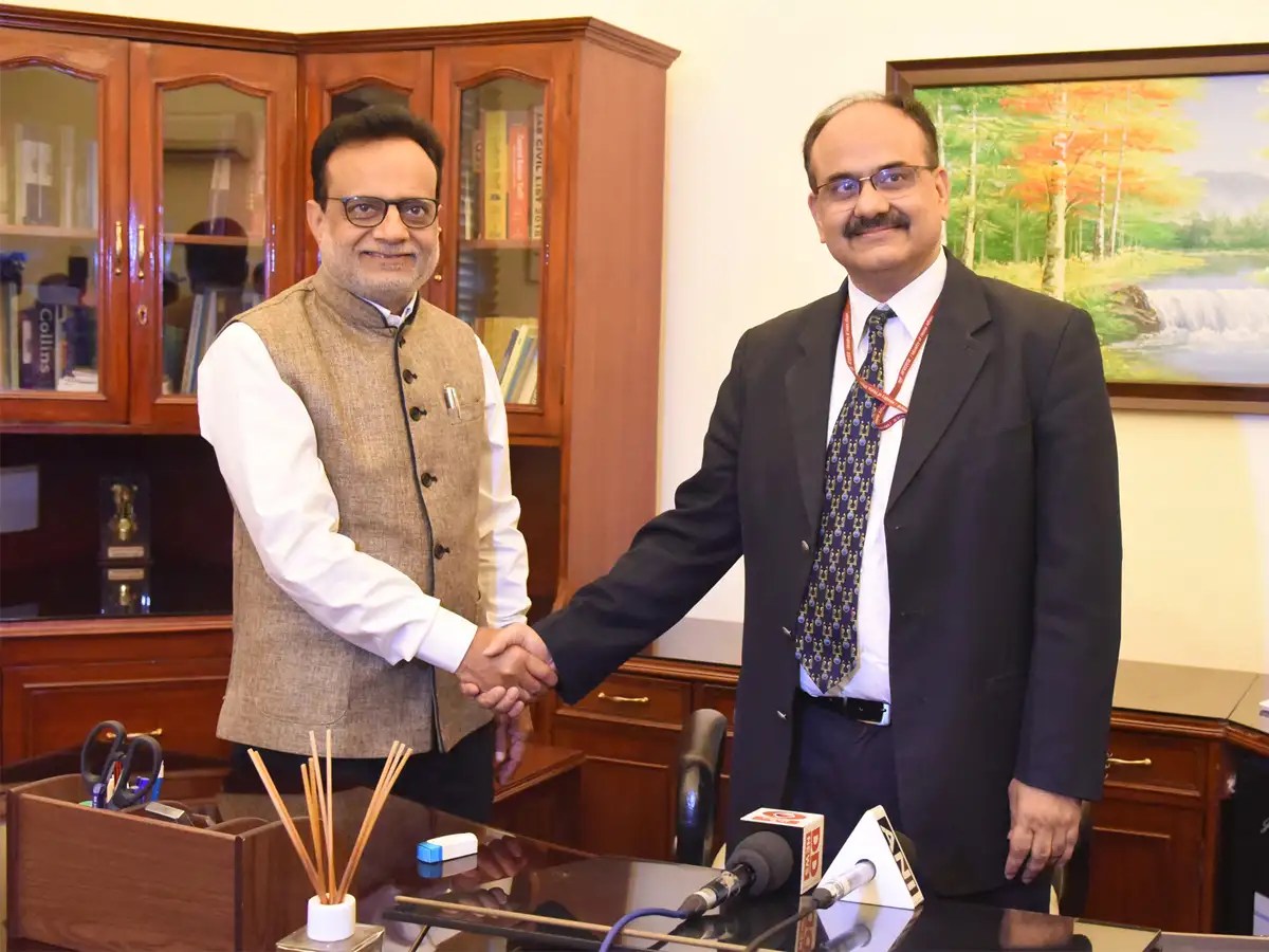 Econotrics Will focus on improving taxGDP ratio, making system