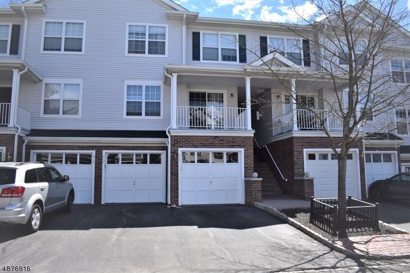 Berkshire Hills Townhome and Condo Listings for Sale in Denville NJ