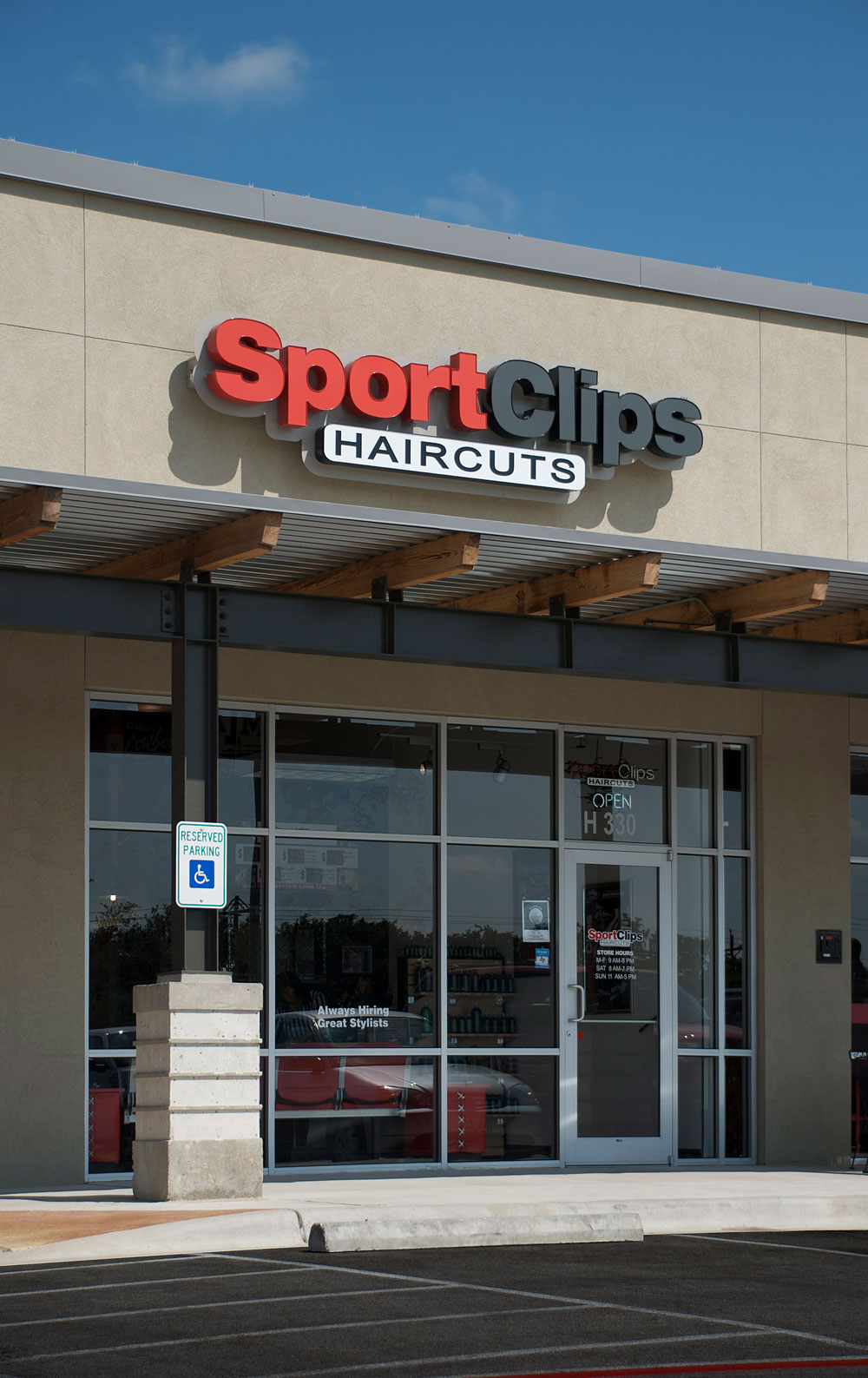 Operator Cuts a Clear Path to Success with Sport Clips