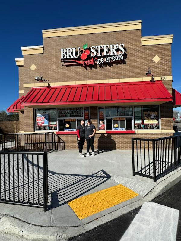 Bruster's Real Ice Cream Operator Brings "Neighborhood Ice Cream Store