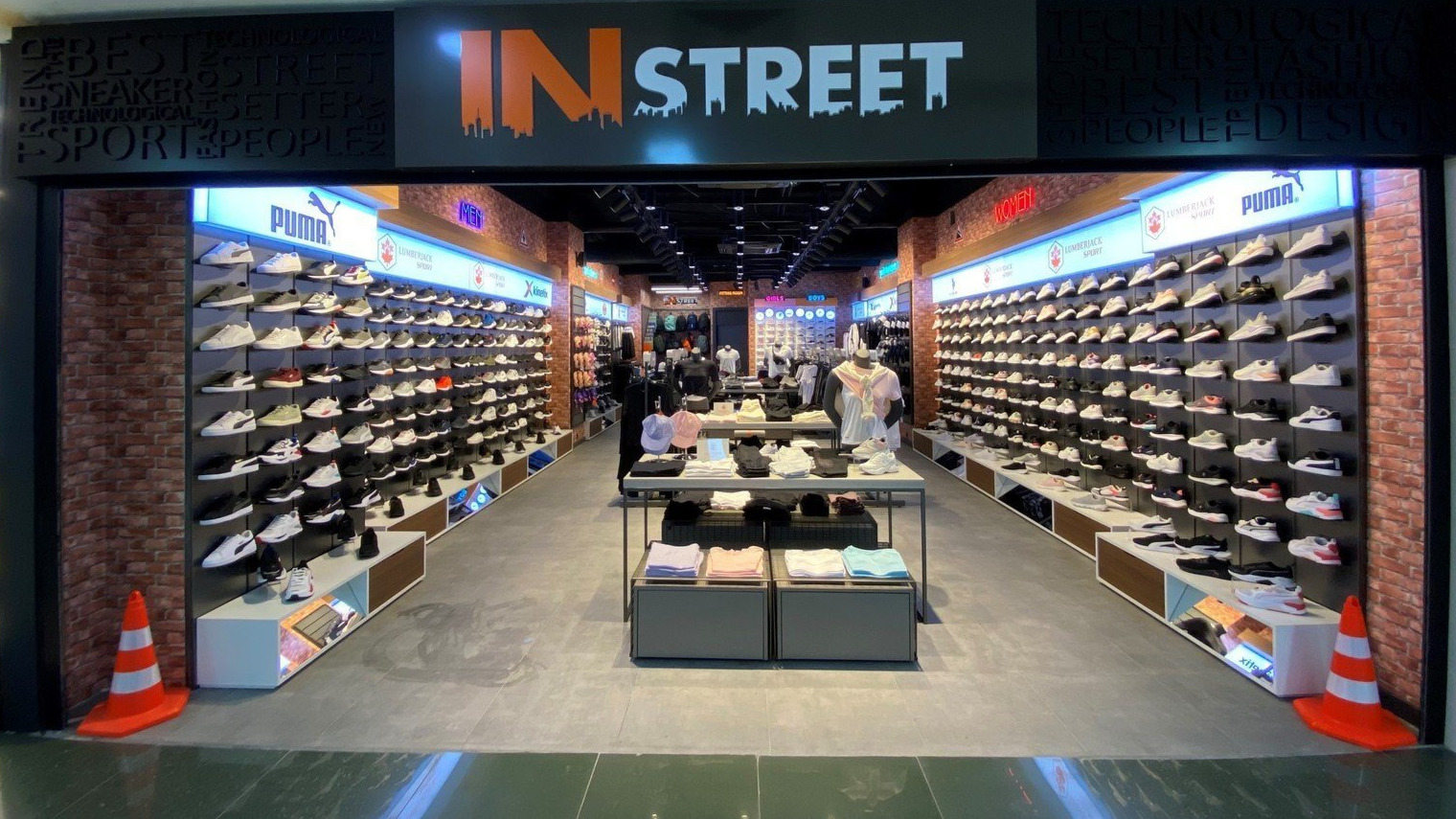 Under Armour Franchise Cost