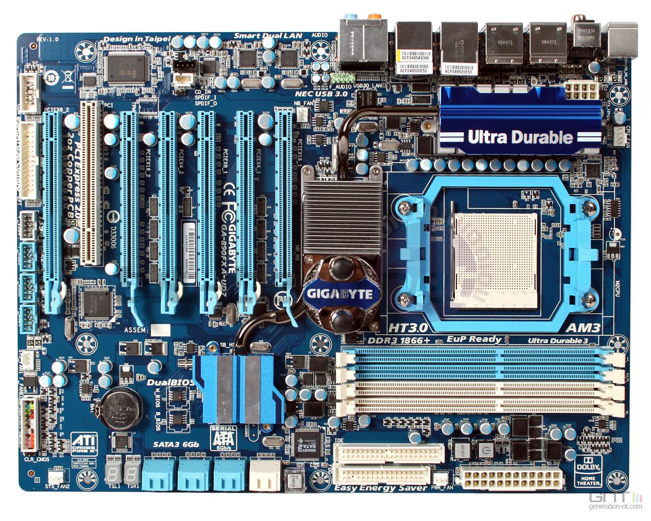 Gigabyte GA890FXAUD7 carte mère AM3 avec SATA3 et USB3