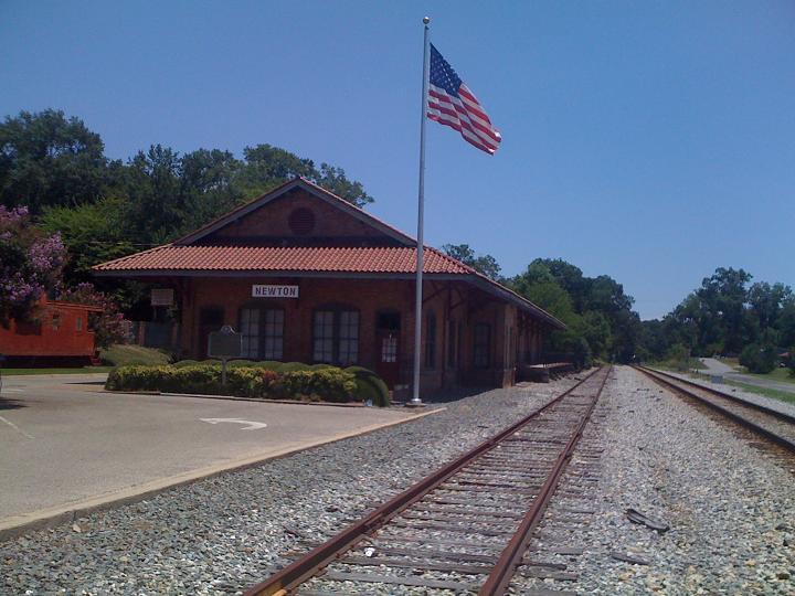 Illinois Central 9366 Newton Station, Newton Mississippi Train