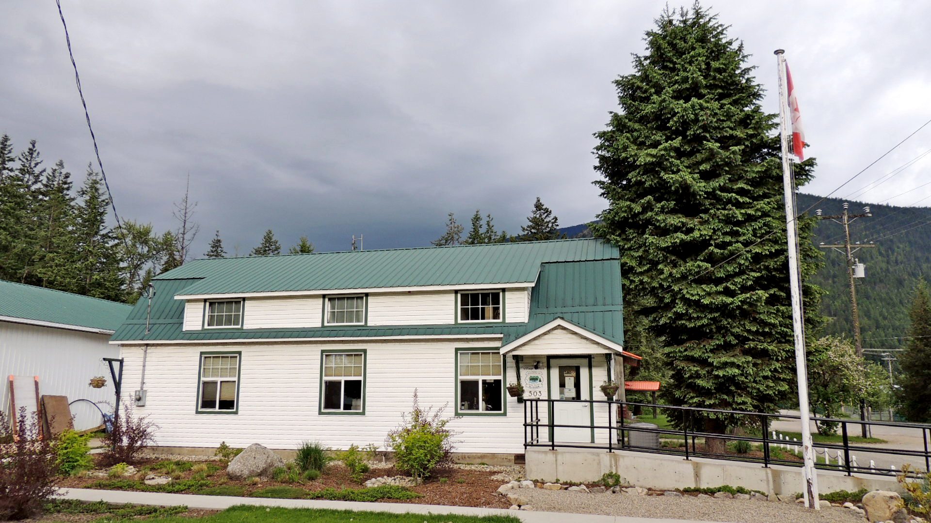 Slocan City, British Columbia Lucky 7 on