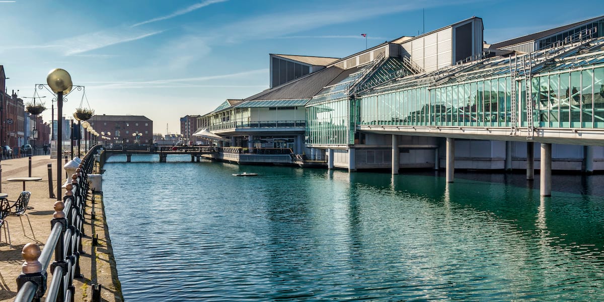 Student Cottingham Road, Hull AFS