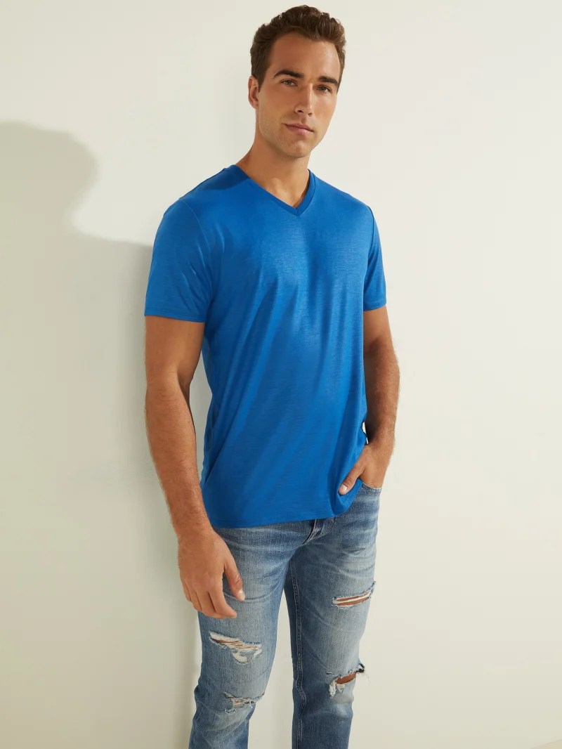 Mason Yoke VNeck Tee GUESS Canada