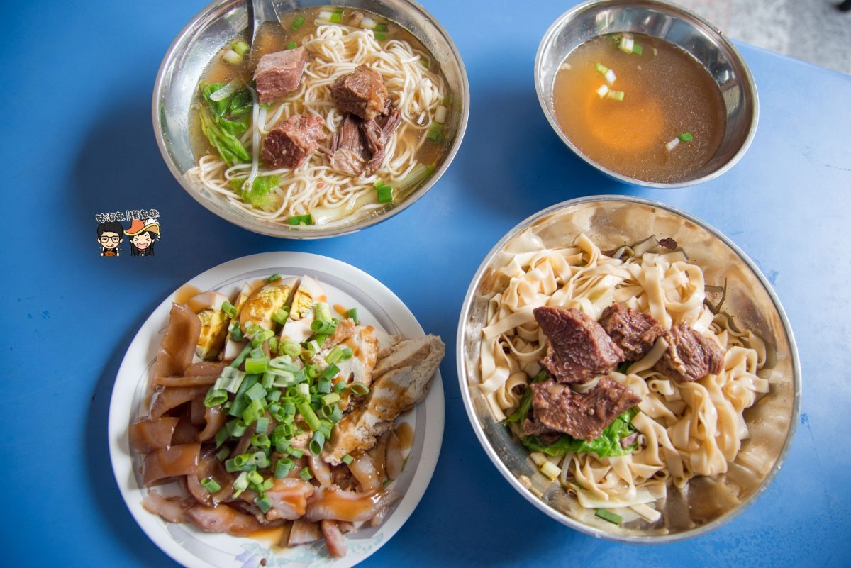 【高雄平價美食推薦】阿麗土產牛肉 – 小港超佛心銅板價牛肉麵！好吃且價格超親民，臨近高餐的必吃美食~
