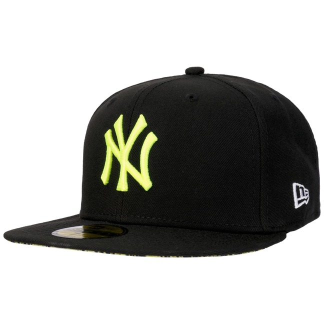 59Fifty MLB Neon Logo Yankees Cap by New Era 46,95