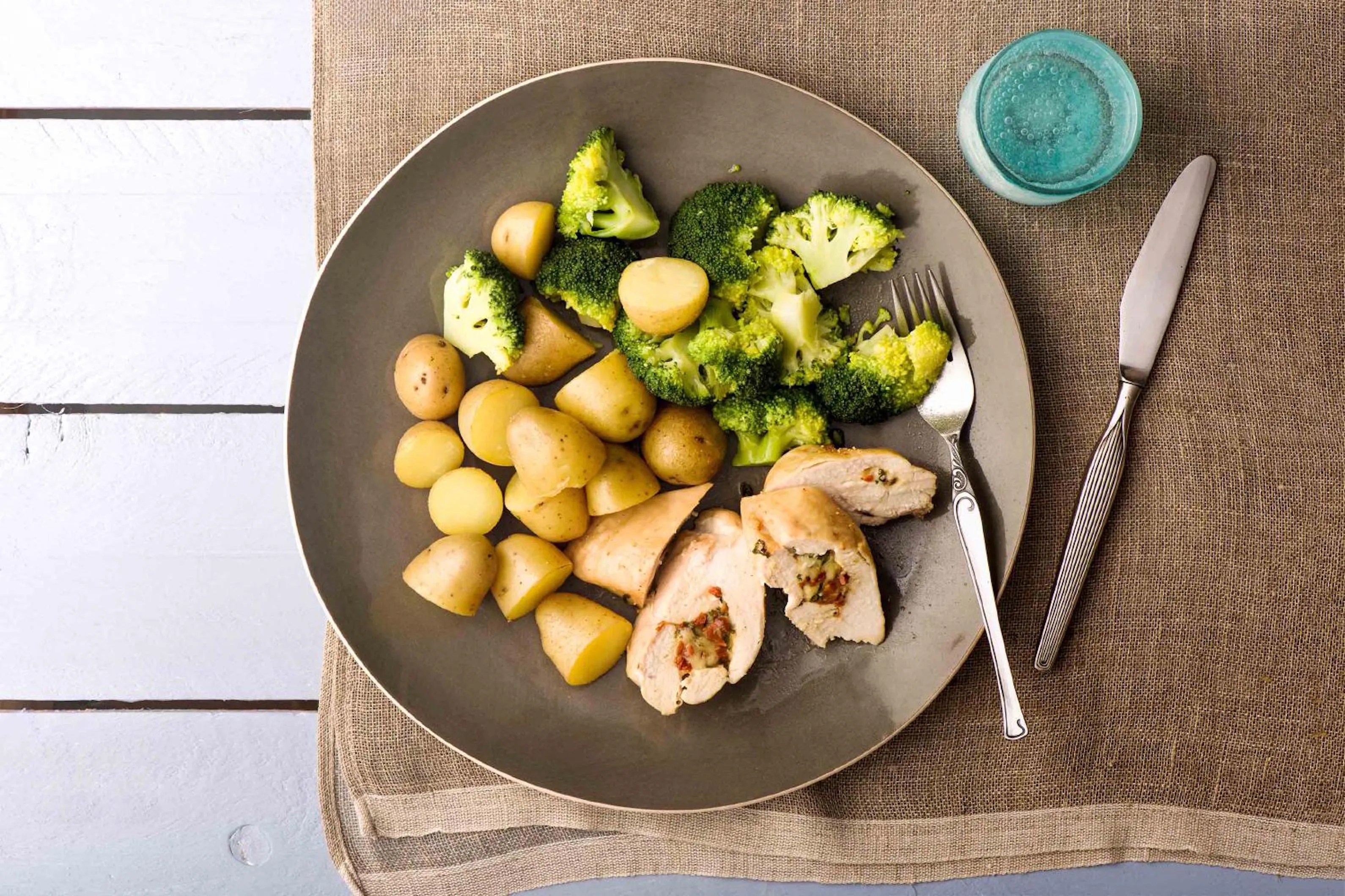 Sweet PepperStuffed Chicken Recipe HelloFresh