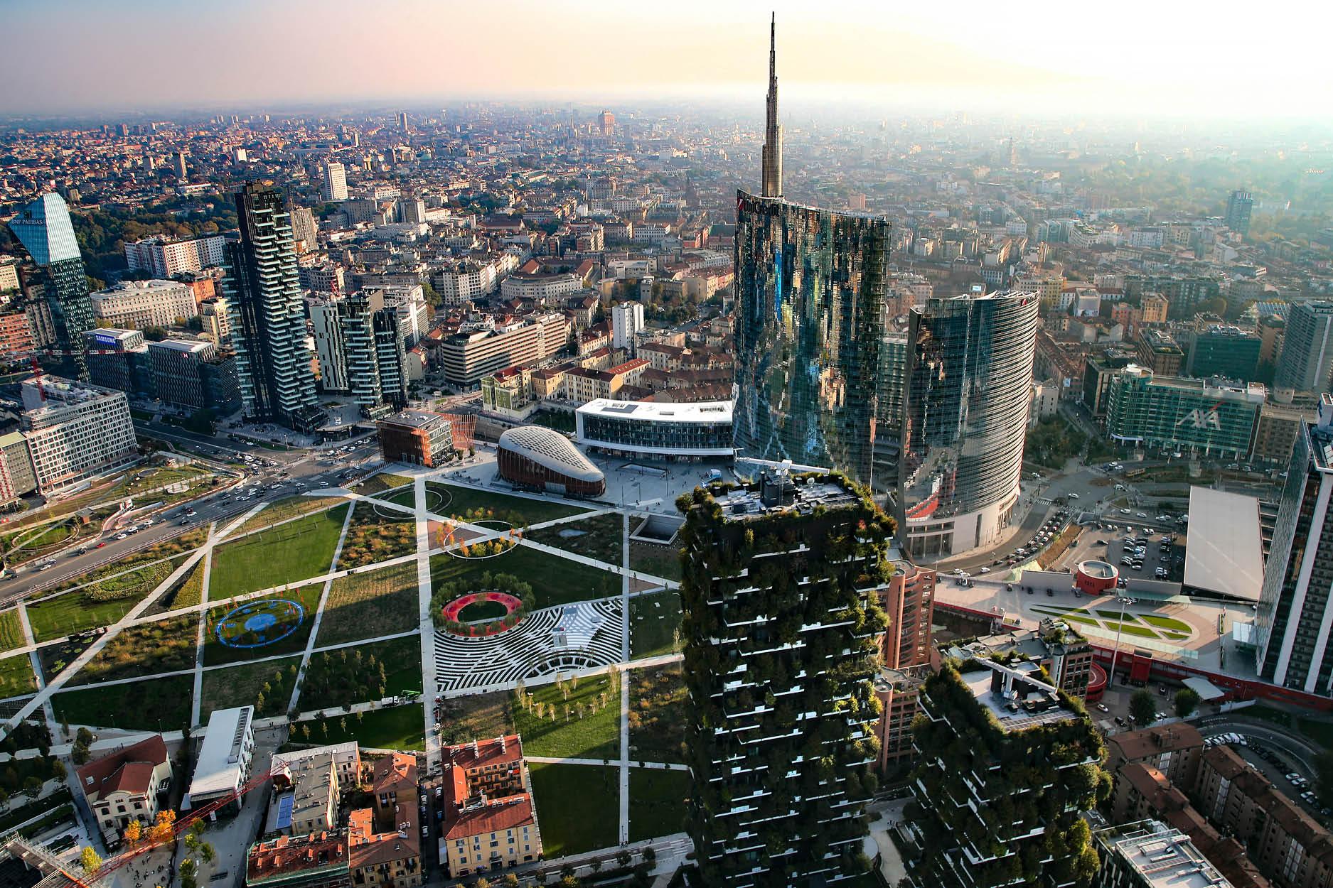 HJ Real Estate Guide Porta Nuova in Milan