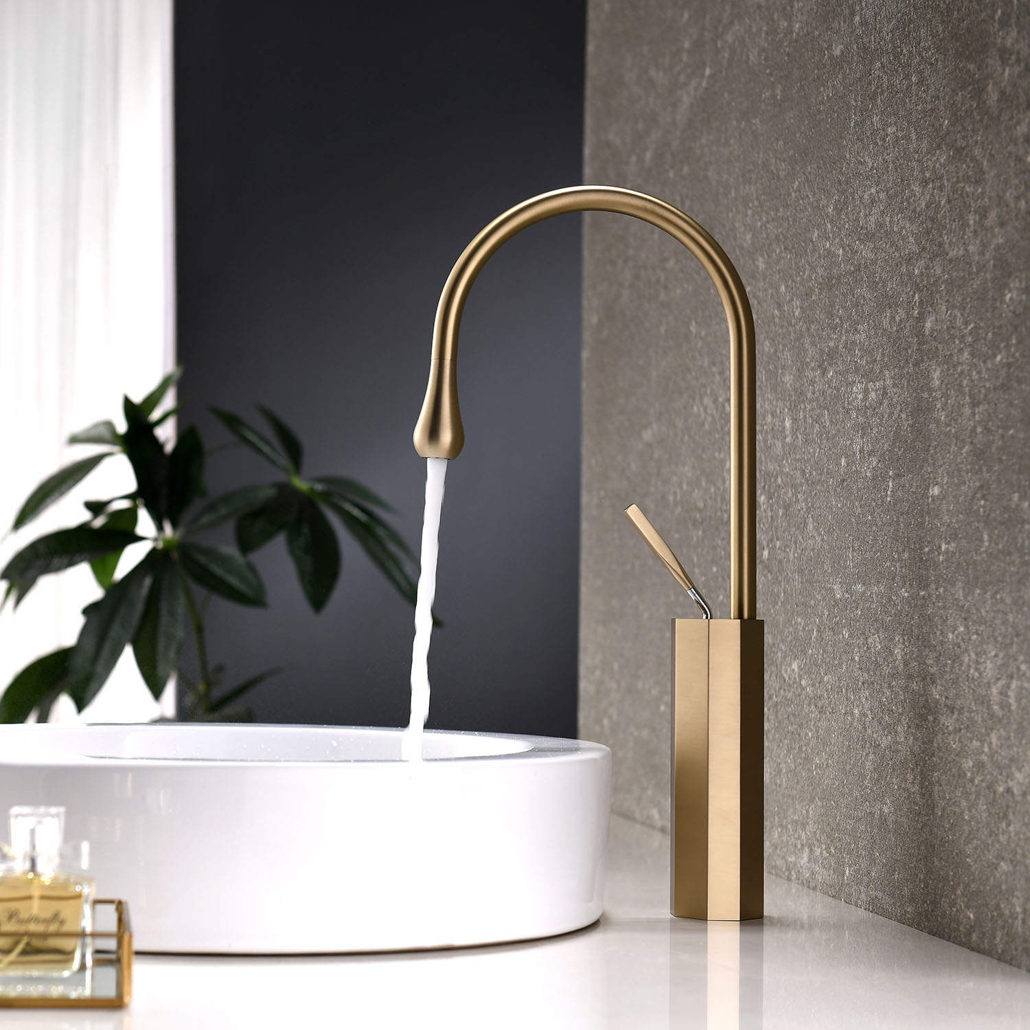 Brushed Gold Bathroom Faucet / Antique Brass Bathroom Faucet Brushed