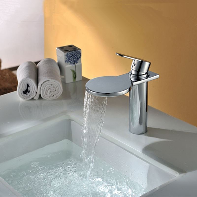 Spanish Style Single Hole And Handle Laboratory Brass Bathroom Faucet