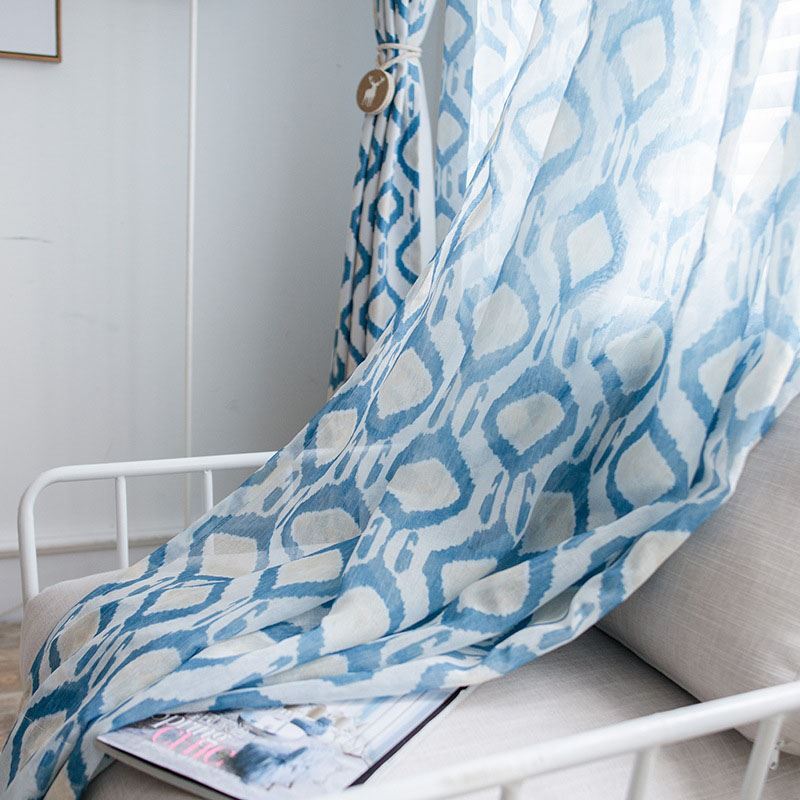 Minilalismus Gardine Blau Geometrie im Schlafzimmer