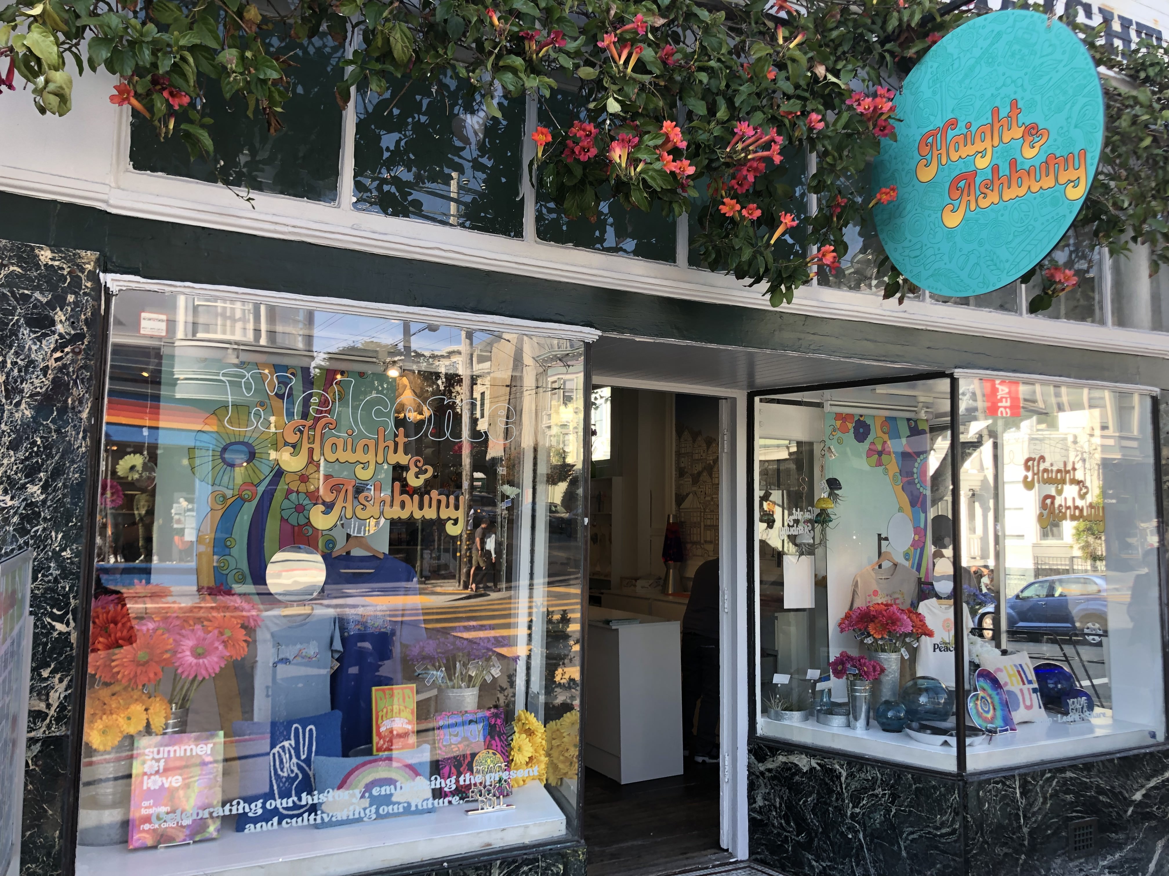 New Haight and Ashburythemed shop ‘Haight & Ashbury’ opens at Haight