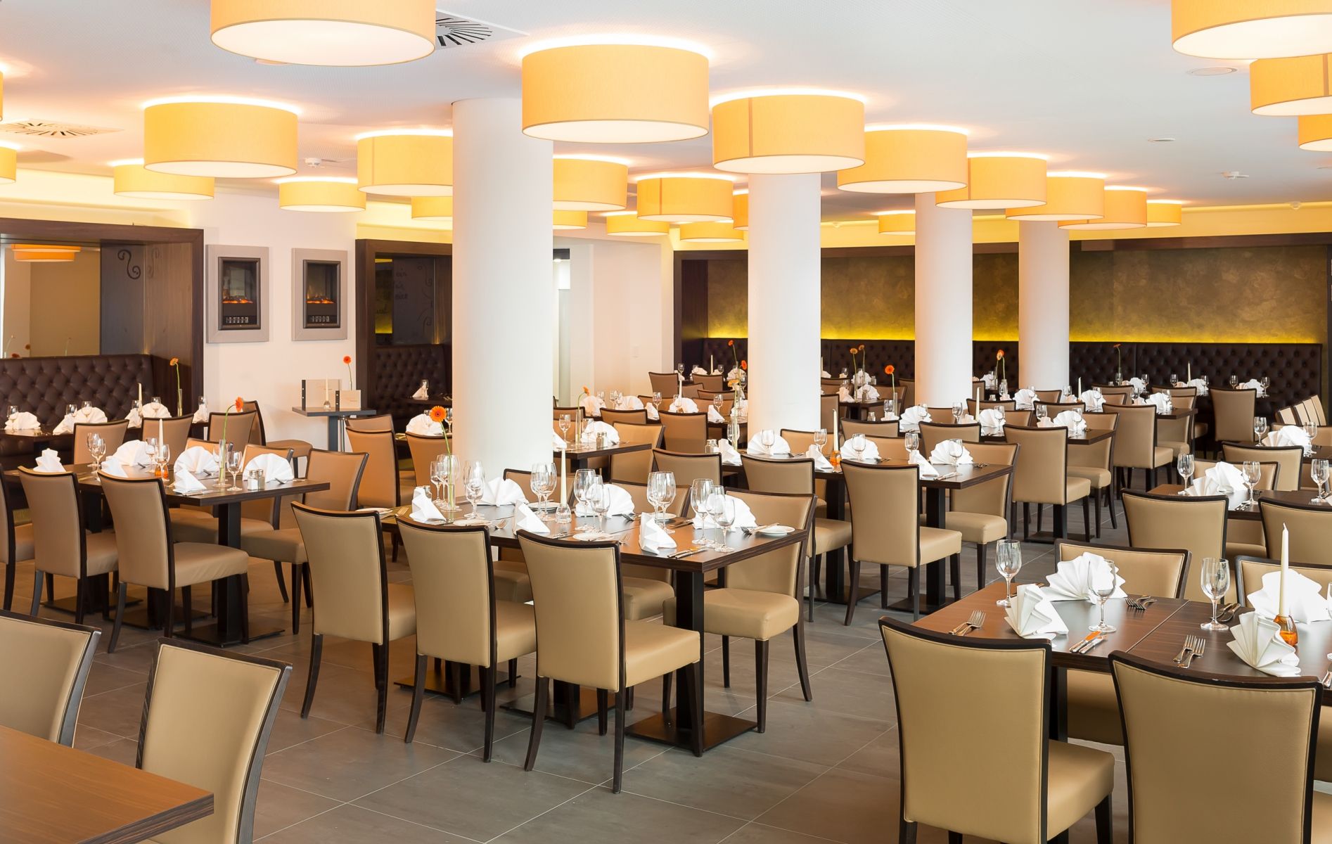 Stadthotel am Römerturm in Köln bei HotelSpecials.de