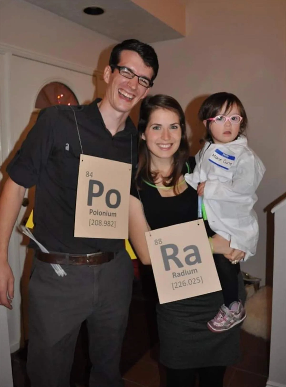 59 Family Halloween Costumes That Are Clever, Cool And Extra Cute