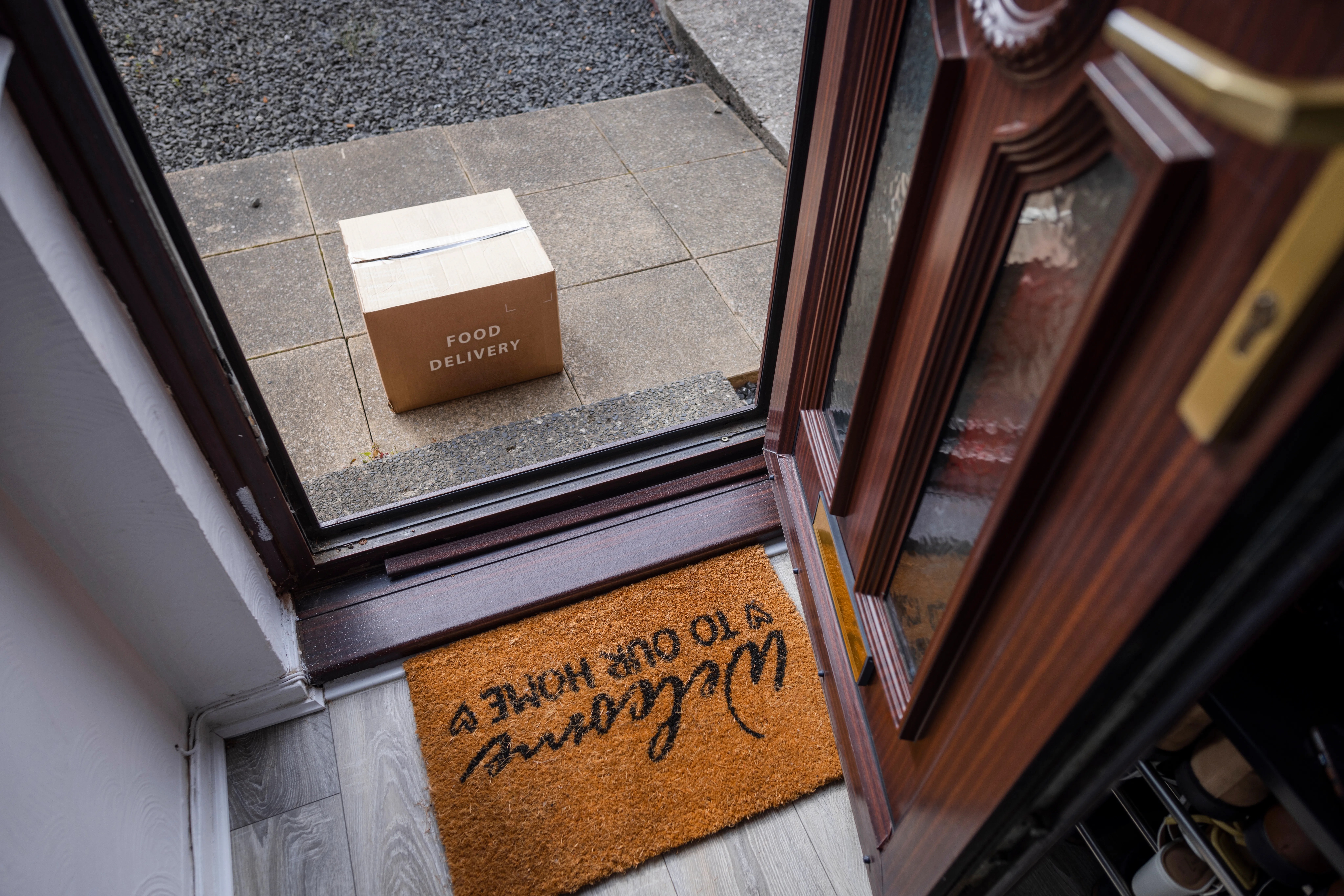 'My T*t Was Out': Mum Details Unfortunate Mishap While Taking Delivery Post-Breastfeeding