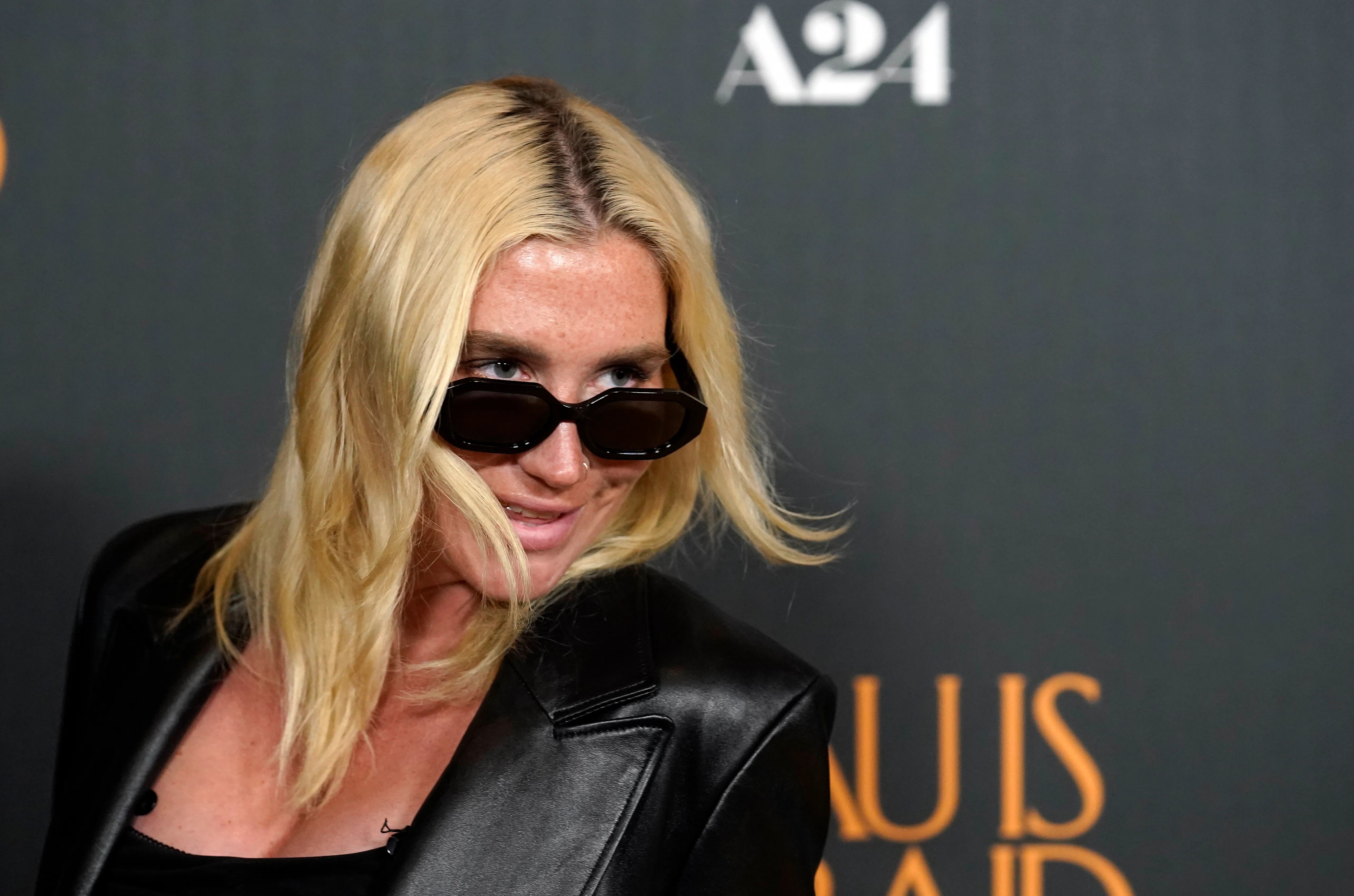 Kesha Shuts Down Body Shamers Who Criticised Her Bikini Pics