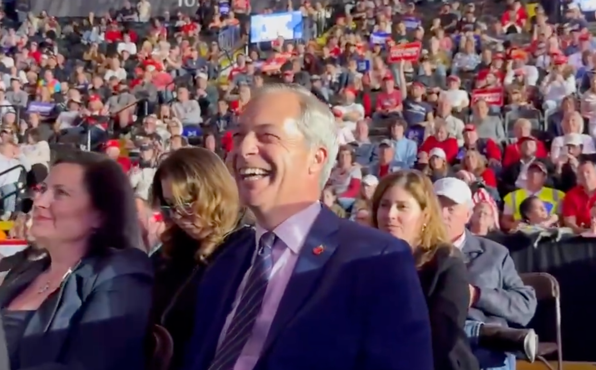 Nigel Farage's Latest US Trip To Visit Trump Has Got 1 Word Trending Online