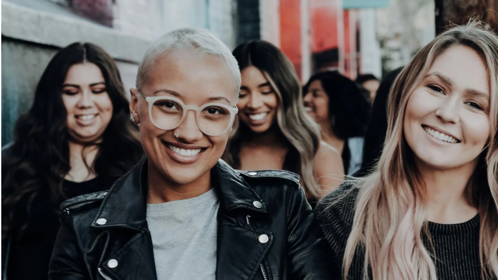 Two-Thirds Of People With Dementia Are Women. Experts Now Think They Might Know Why