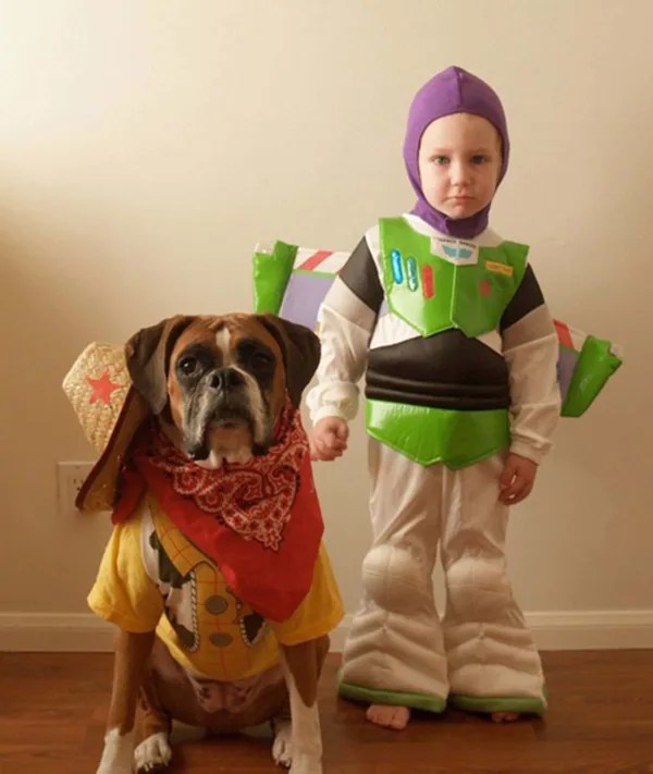 23 Dog And Kid Halloween Costumes That Will Make You Squeal HuffPost