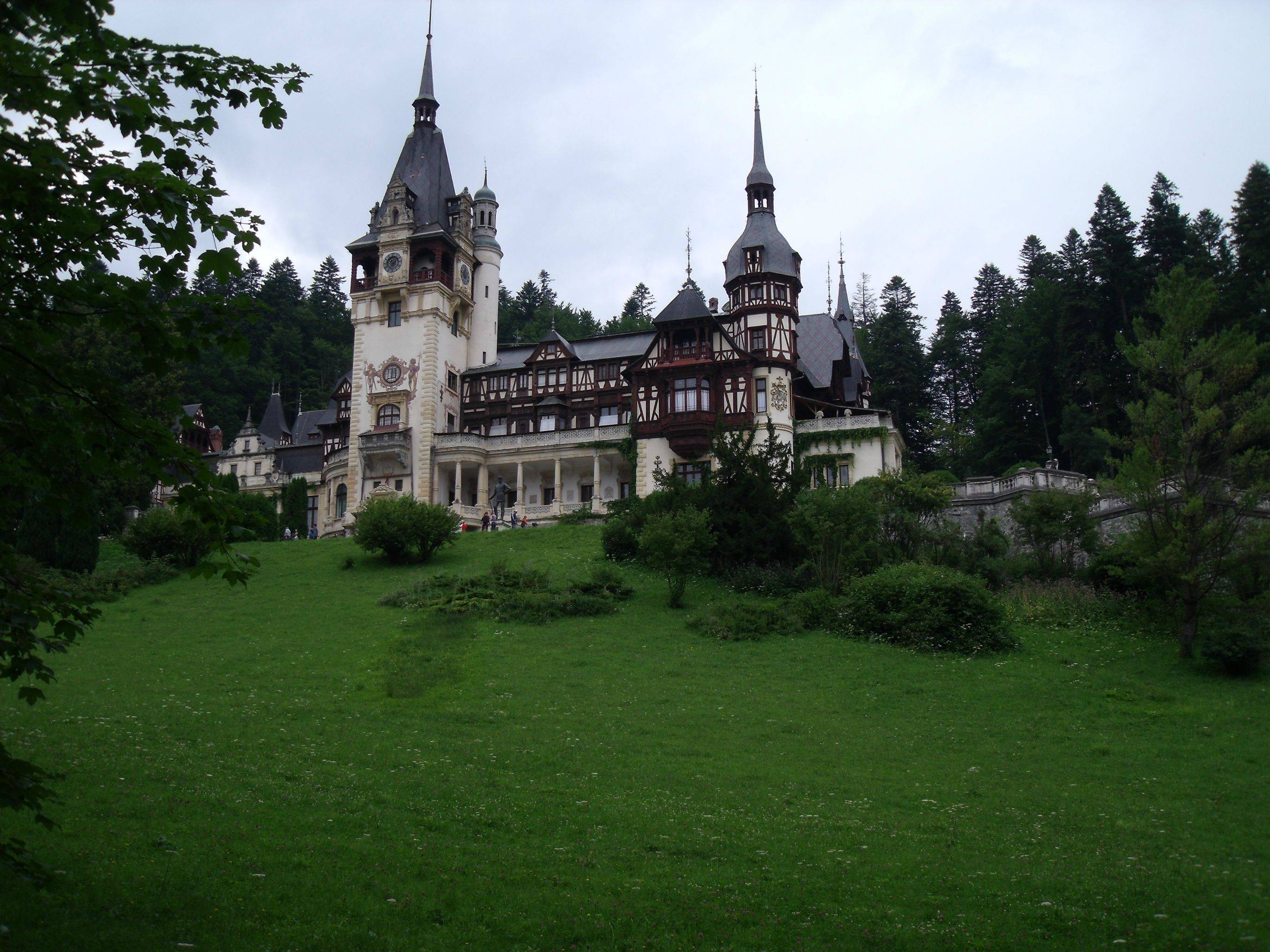 Peles castle, Ancient architecture