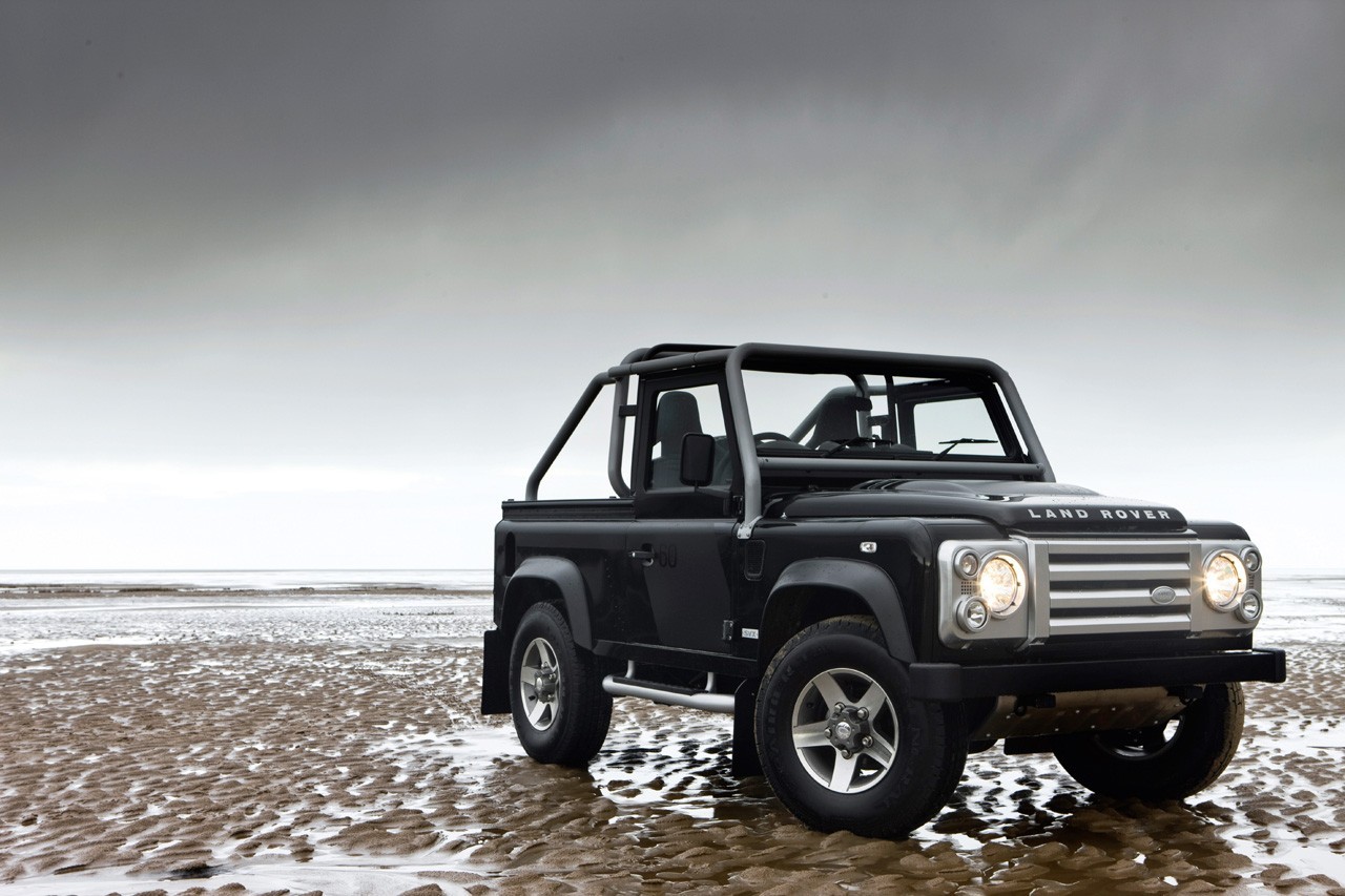 Land Rover Defender to be assembled in Sri Lanka