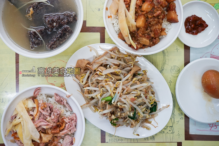 左營區(高雄)料多味美的排隊名店－正宗鴨肉飯