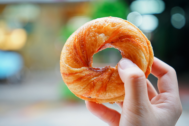 【鹽埕區】鹽埕李二 現烤甜甜圈