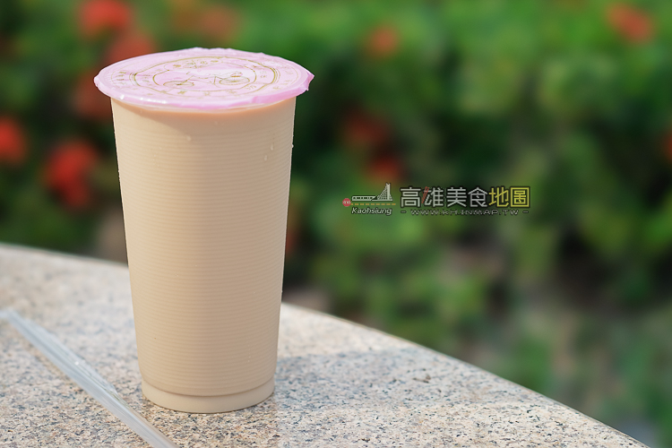 【高雄美食。鹽埕區】老店面新風貌！風味依舊不變的香茗茶行