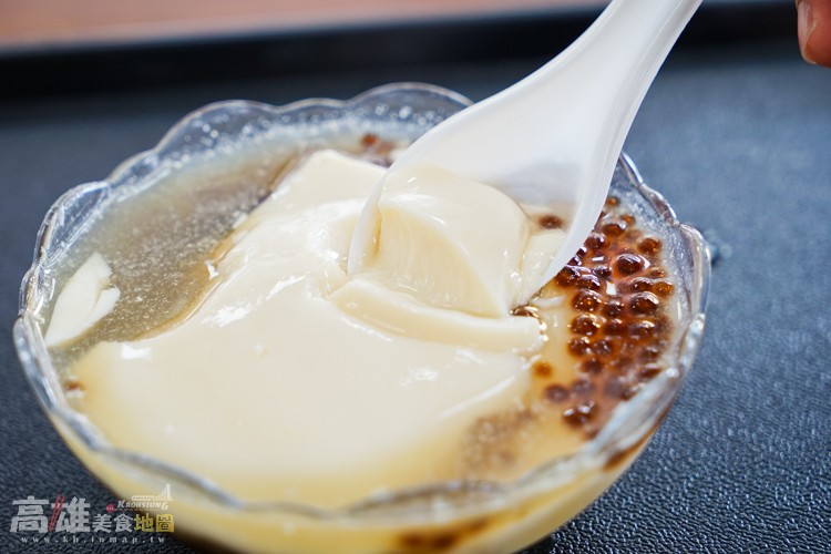 (高雄三民)同記安平豆花