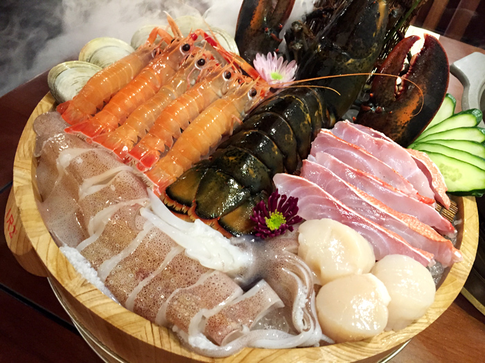 聚梧桐麻辣鍋/鴛鴦660小確幸 & 2399元國王海宴，你選誰??