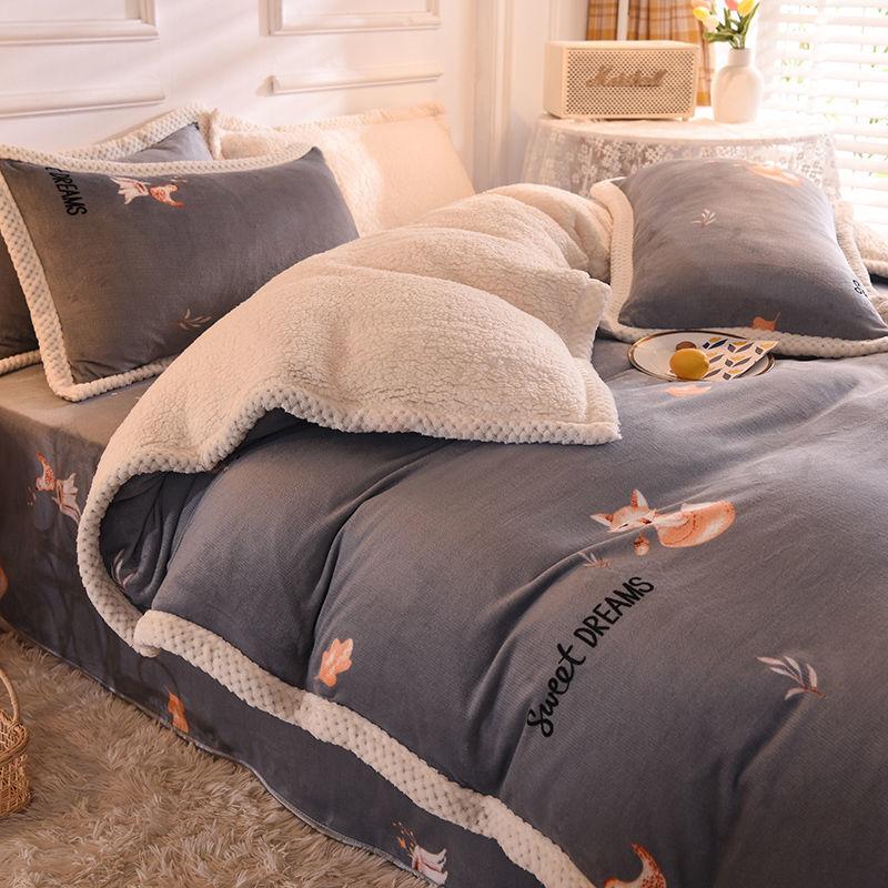 Buy 3pcs/set or 4pcs/set Dots Printed Warm Soft Sherpa Fleece Bedding Set Winter Velvet Quilt