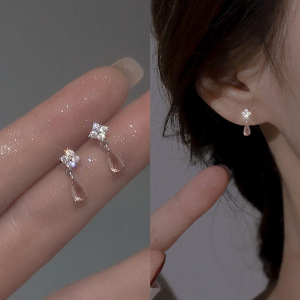 Cheap French Crystal Droplet Like Sparkling Diamond Earrings Water drop