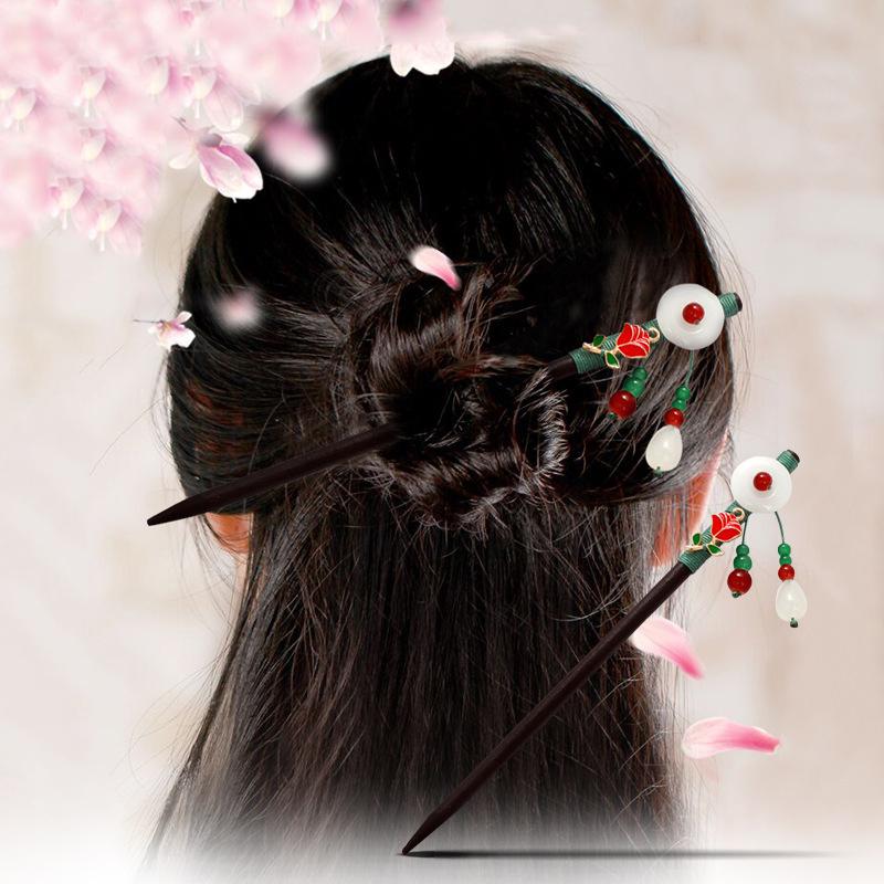 Aggregate more than 75 traditional chinese hair accessories super hot in.eteachers