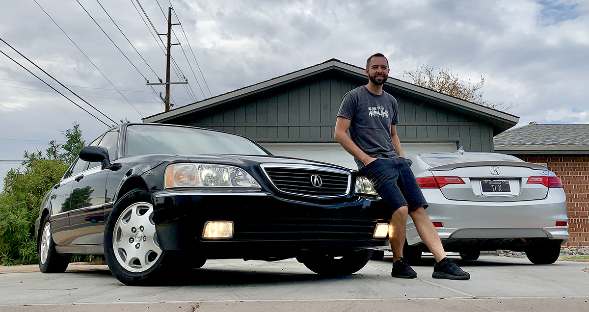 Nostalgic 90s St man owns worldclass '90s Acura collection