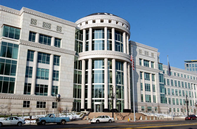 Kearns man charged with stabbing, killing his neighbor