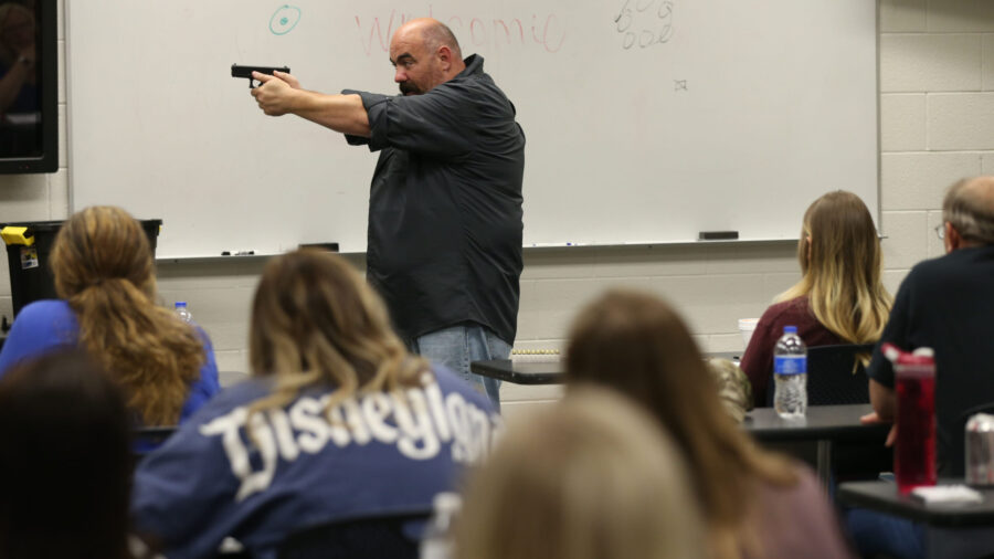 Utah lawmaker wants to provide incentives to teachers carrying guns in