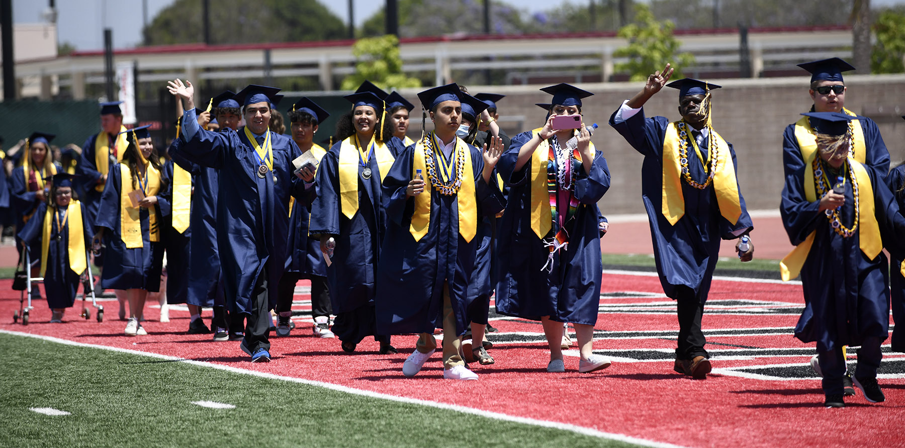 Graduation photos Millikan High School • Long Beach Post News