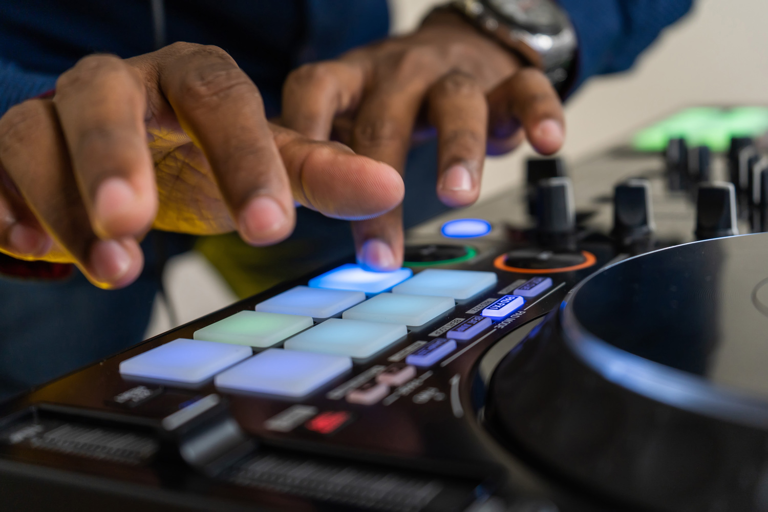 beat / béat / Définition BEAT / BÉAT