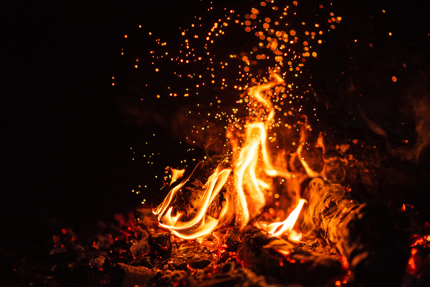 flamme / flammé / Définition FLAMME / FLAMMÉ