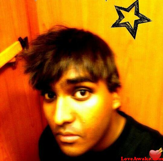 Andrewlevine 28y.o. man from Singapore, Woodlands hey, name's
