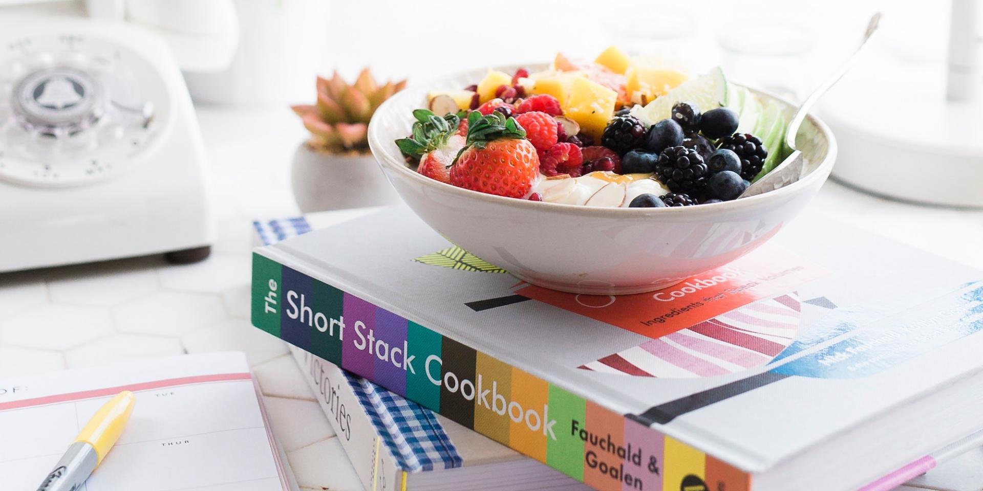 50 Snacks Under 50 Calories