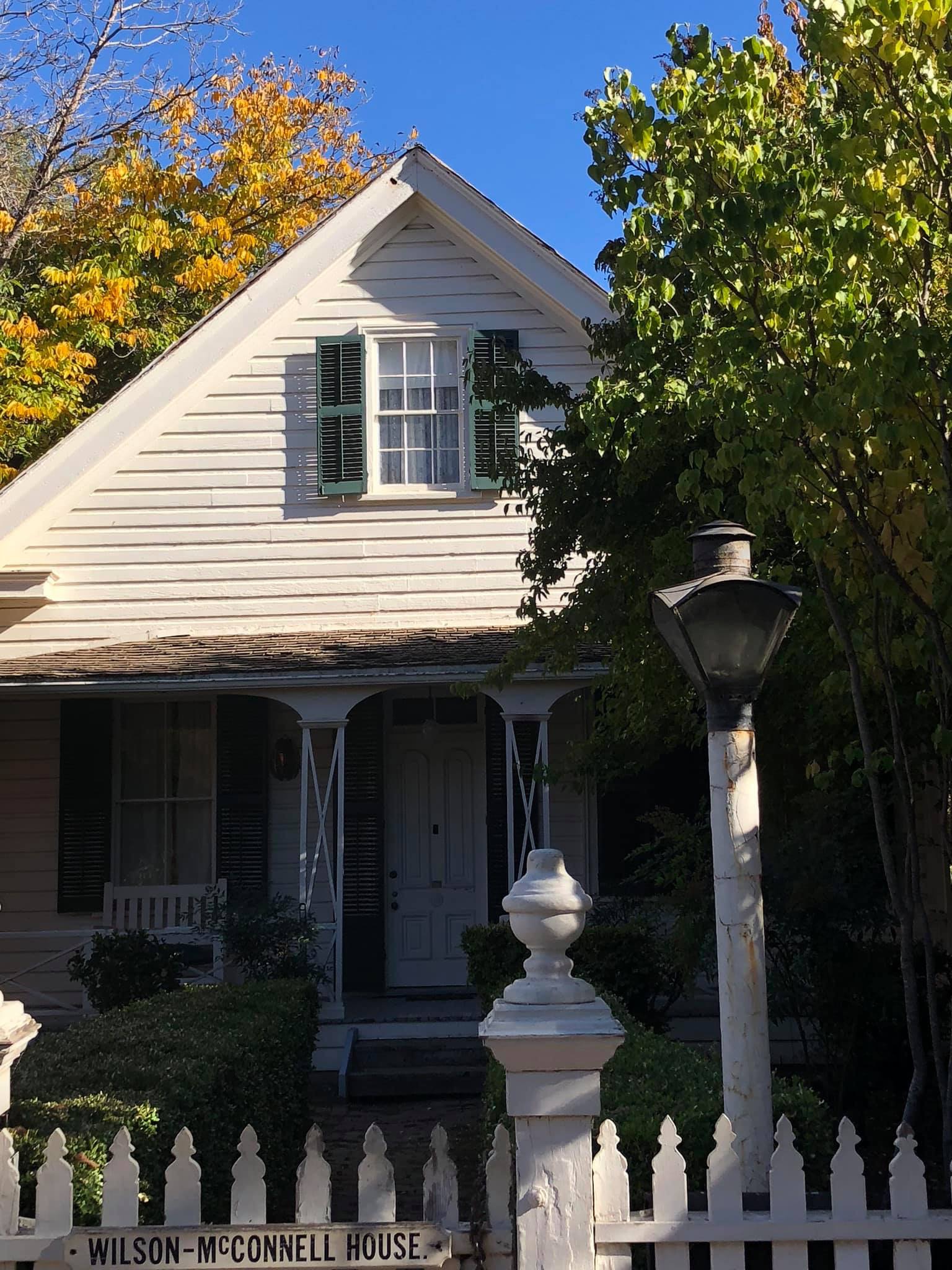 The Wilson McConnell House / myLot