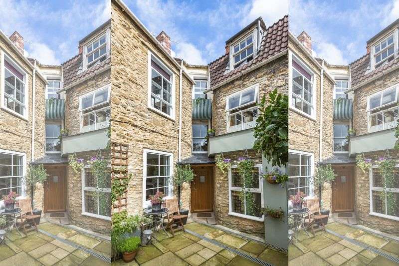 Houses for Sale in Bruton, Somerset