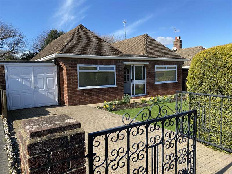 Houses for sale & to rent in TN39 4EZ, Cowdray Park Road,,St Marks